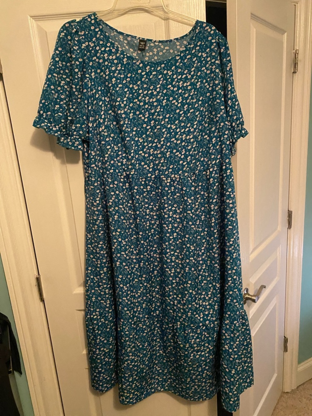 SHEIN Teal Blue Floral Tiered Short Sleeve Dress